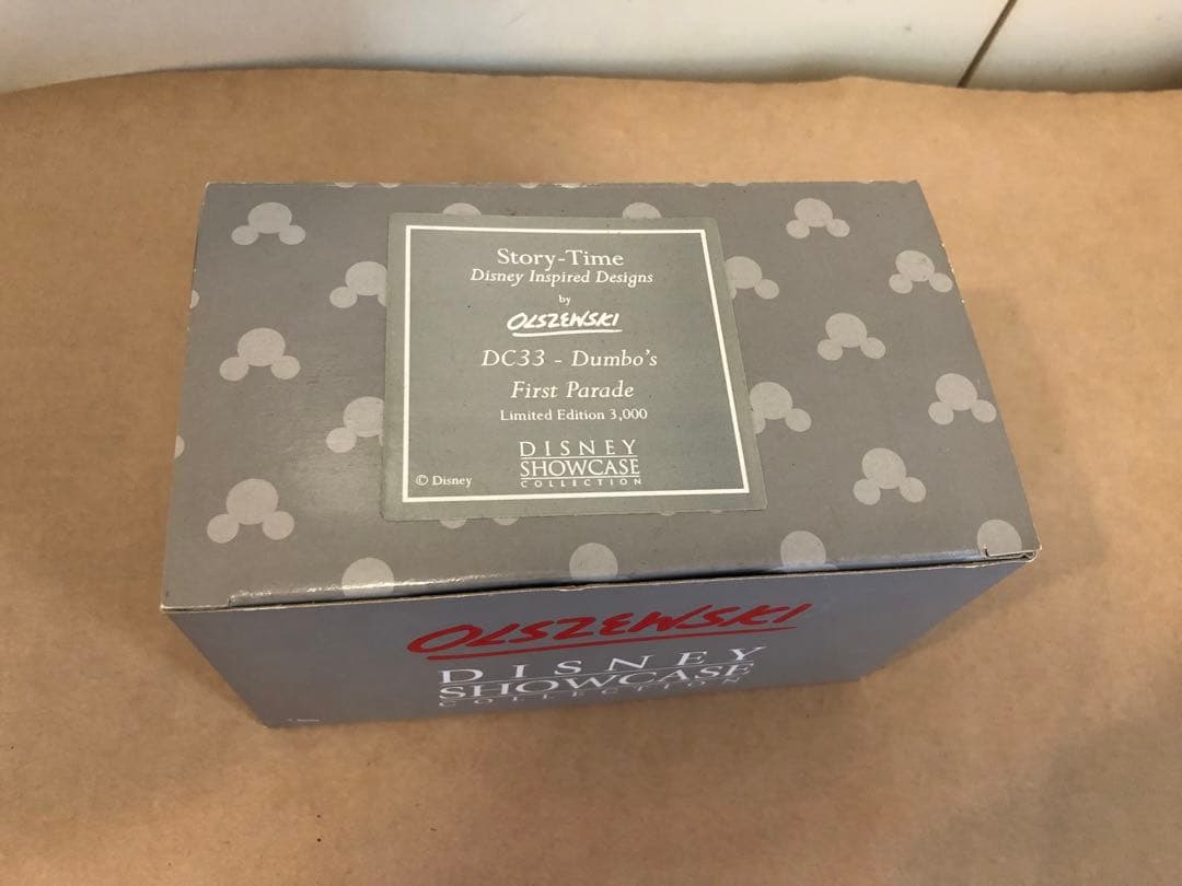 ディズニー　オルショウスキー　ダンボ フィギュア First Parade