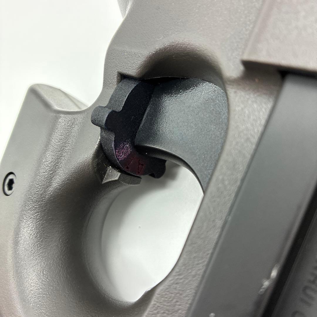 G*3様 東京マルイ　電動ガン スタンダードタイプ P-90 モデルガン