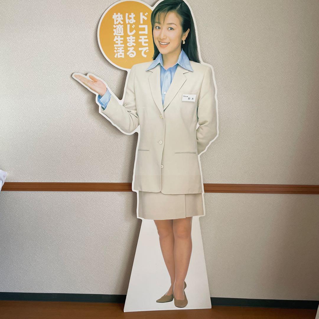 ドコモ 鈴木京香 等身大パネル - メルカリ