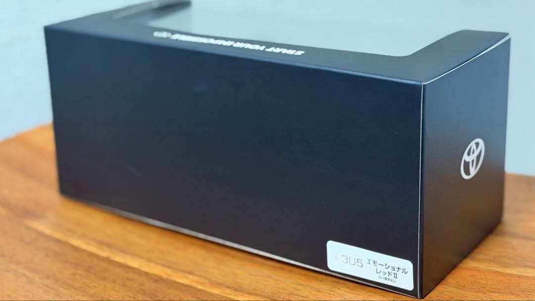 【非売品】トヨタ プリウス エモーショナルレッドII 1/30ミニカー