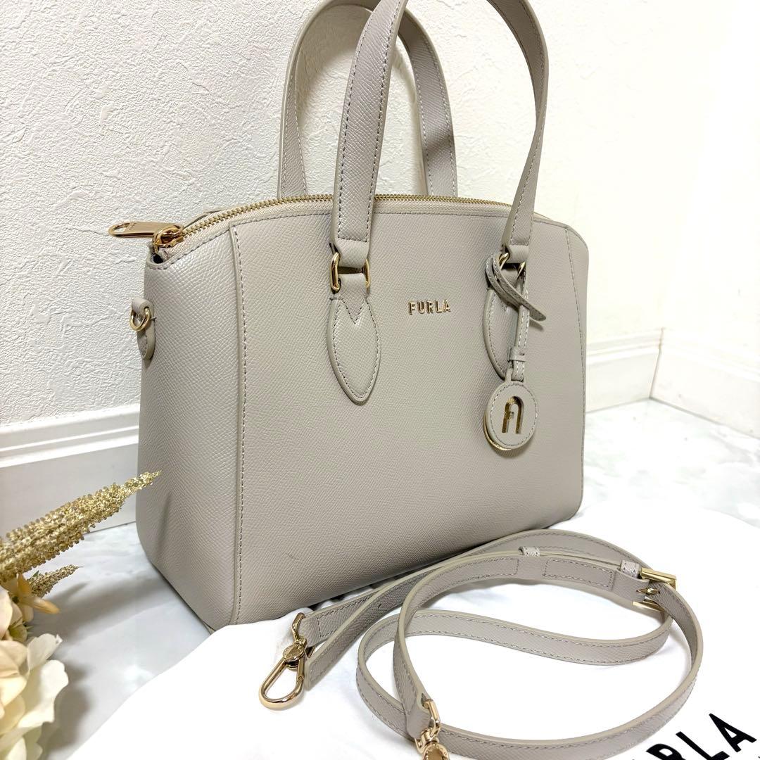 未使用品FURLA MINERVA ミネルヴァ S サッチェル　ショルダーバッグ