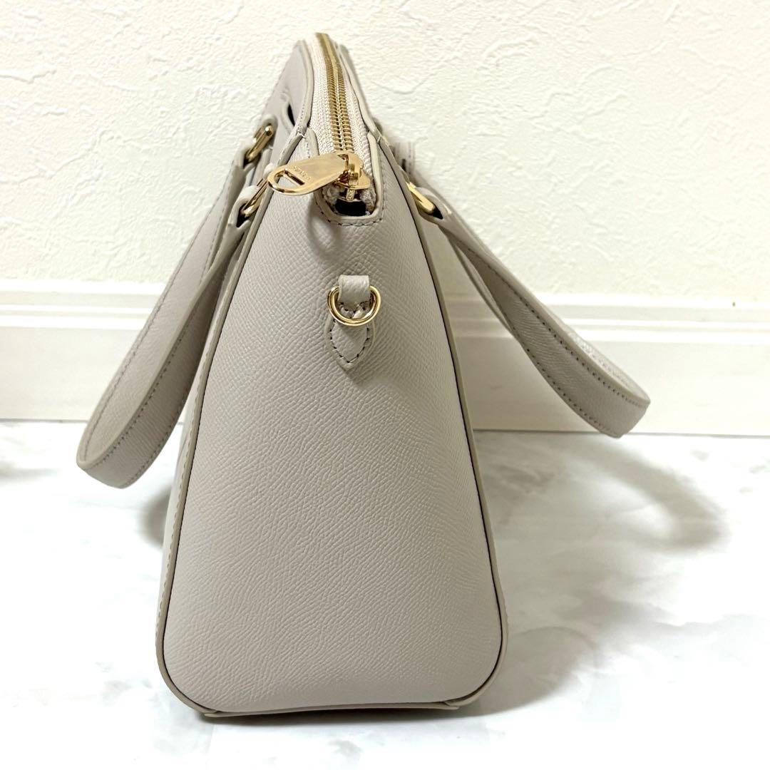 未使用品FURLA MINERVA ミネルヴァ S サッチェル　ショルダーバッグ