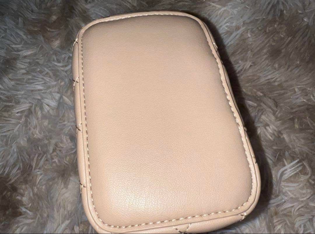 『現物写真あり』Darich キルティングスクエアミニバッグ ダーリッチ