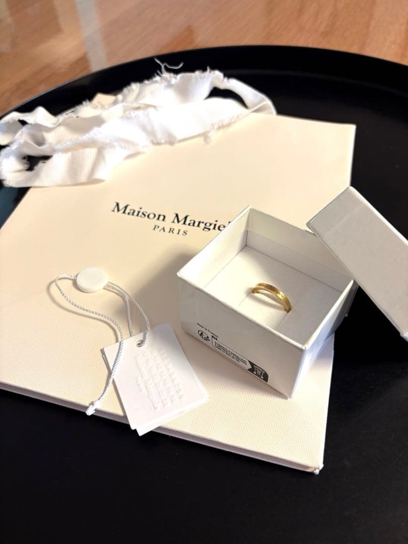 Maison Margiela ロゴリング 950ゴールド