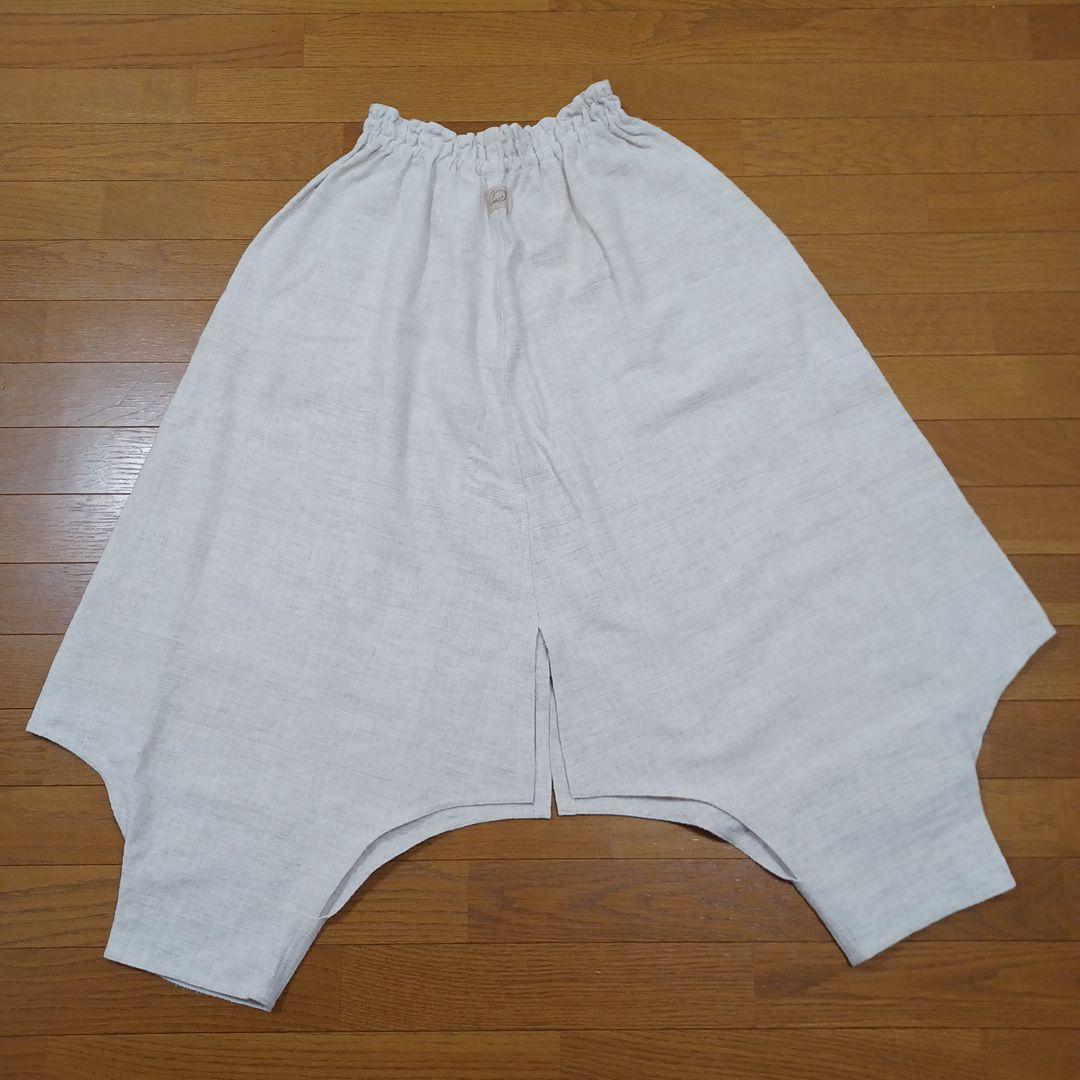 うさとの服　モモンガパンツ　生成り　手織り