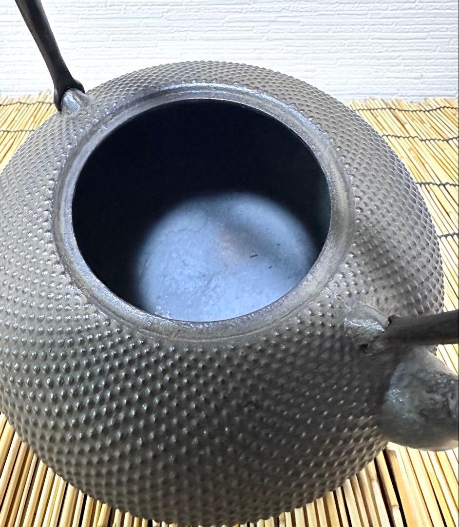 南部鉄瓶｜南部型 – 有限会社薫山工房 未使用品、供箱付