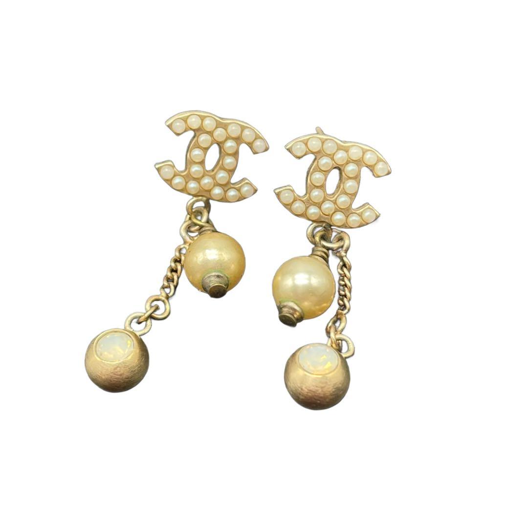 CHANEL シャネル ココマーク パールピアス 両耳 CHANEL（シャネル） ピアス 両耳 CCマーク ココマーク 定番 ABD766