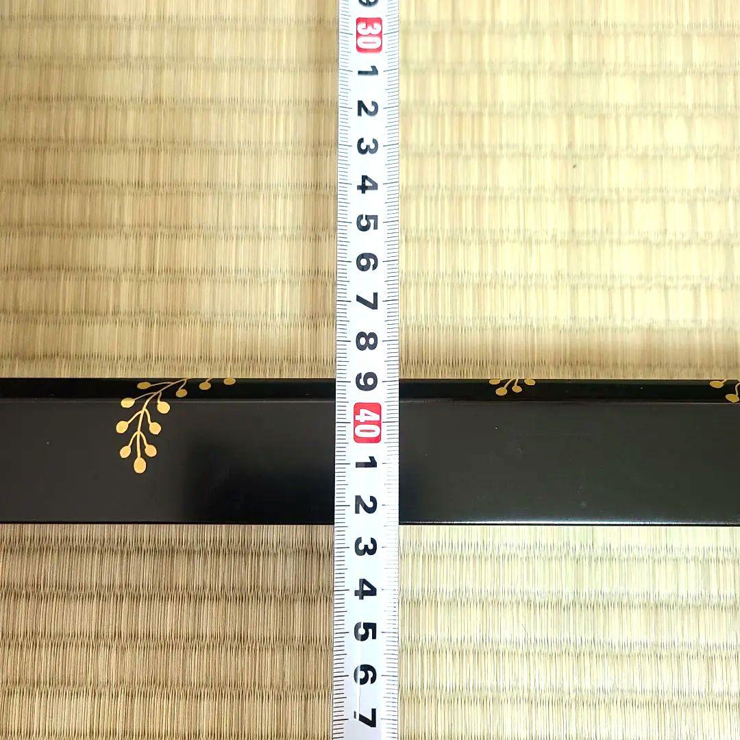 炉縁 塗師哲山作 踊桐蒔絵