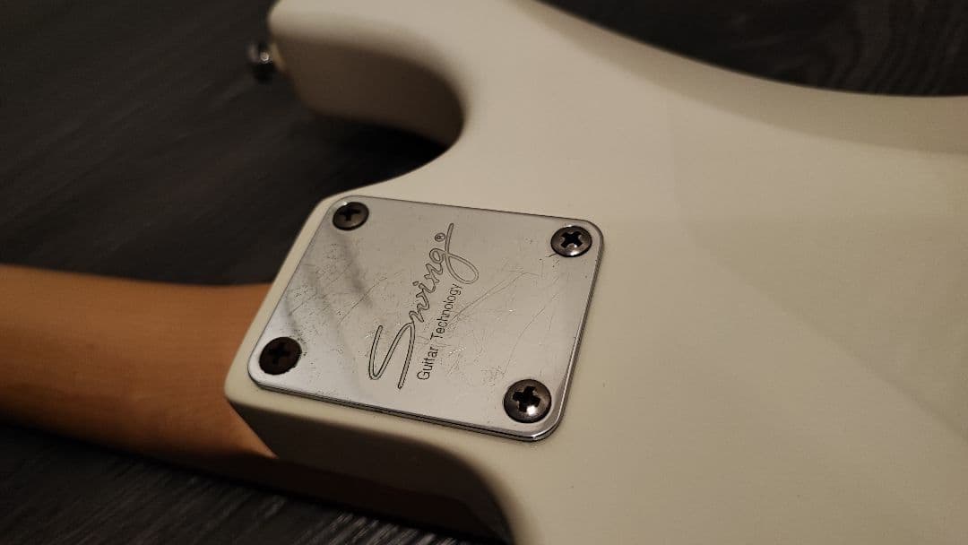 Swing Guitar Technology　ストラトキャスター