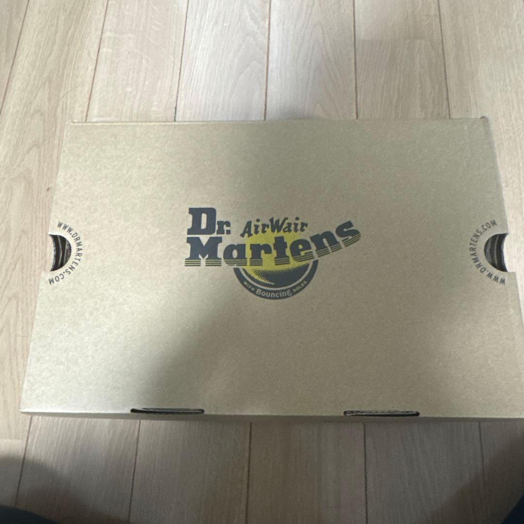 Dr. Martens 3ホール 1461 ホワイトステッチ