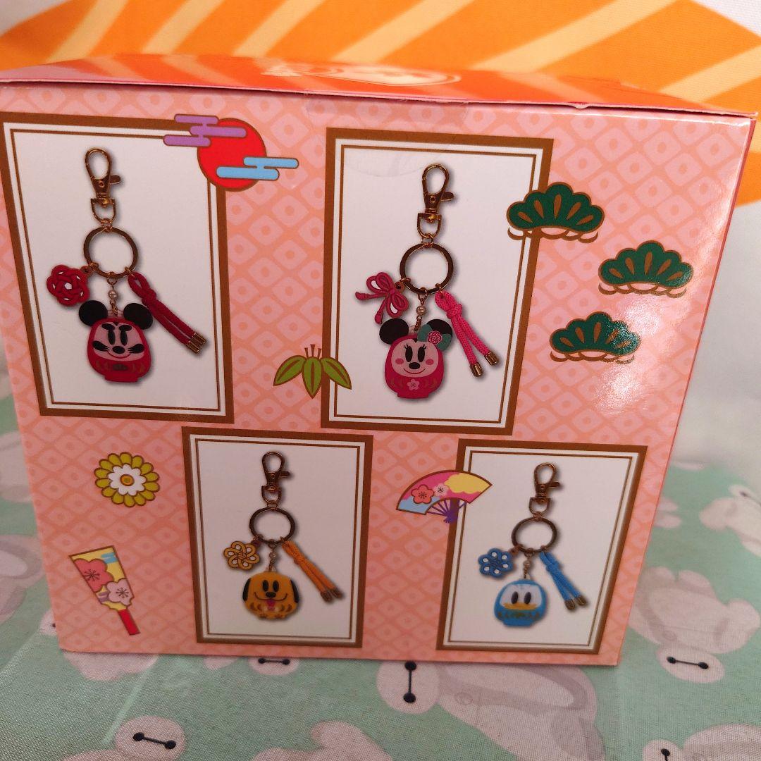 定価以下　ディズニーリゾート　2026 お正月　ミッキー　だるま　キーチェーン