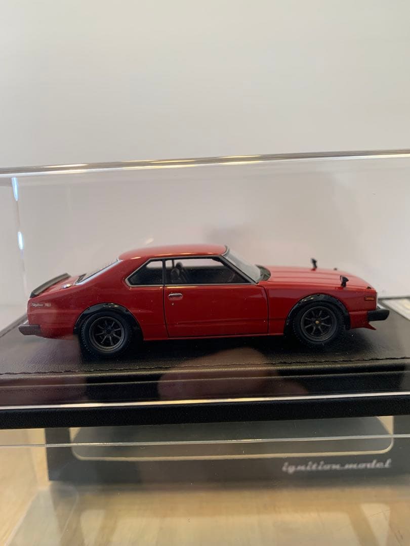イグニッションモデル1/43 スカイライン 2000GT-ES C210 レッド