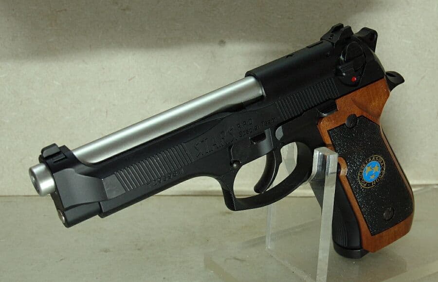 東京マルイ バイオハザード サムライ・エッジ M92Fカスタム ジル