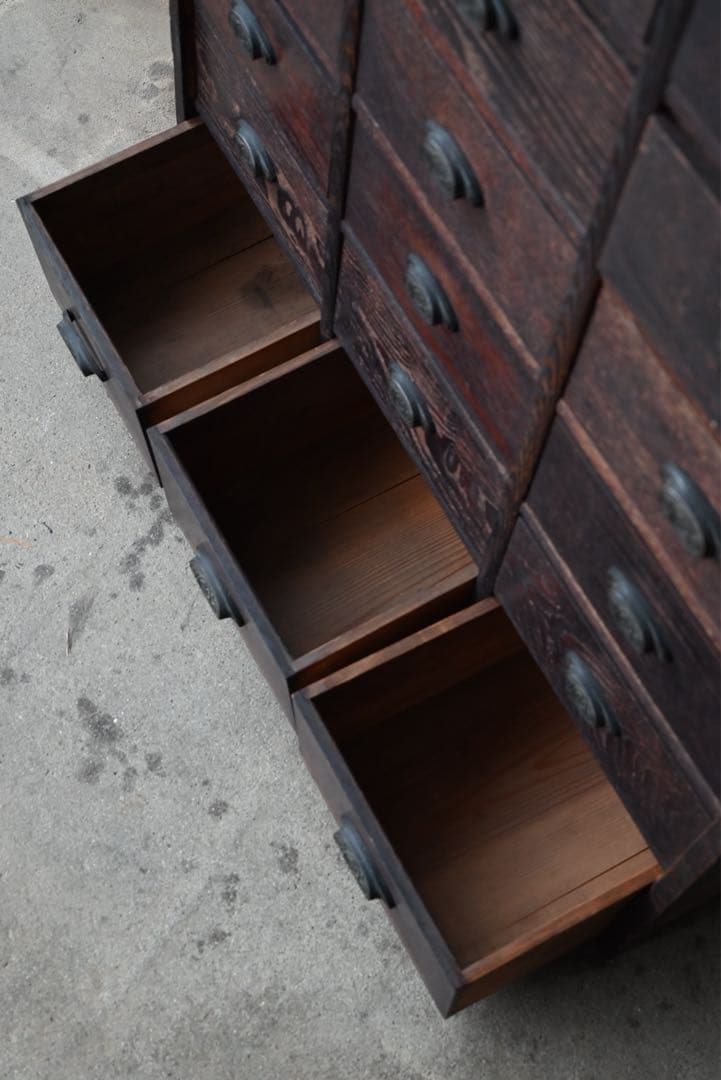 ① 店舗什器 引出 古家具 古道具 古美術 骨董 アンティーク 箪笥 抽斗