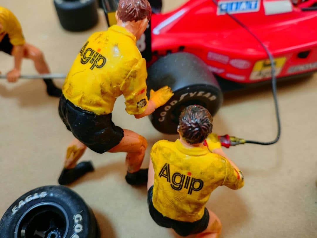 1/20 タミヤ ミニカー ピットクルー セット