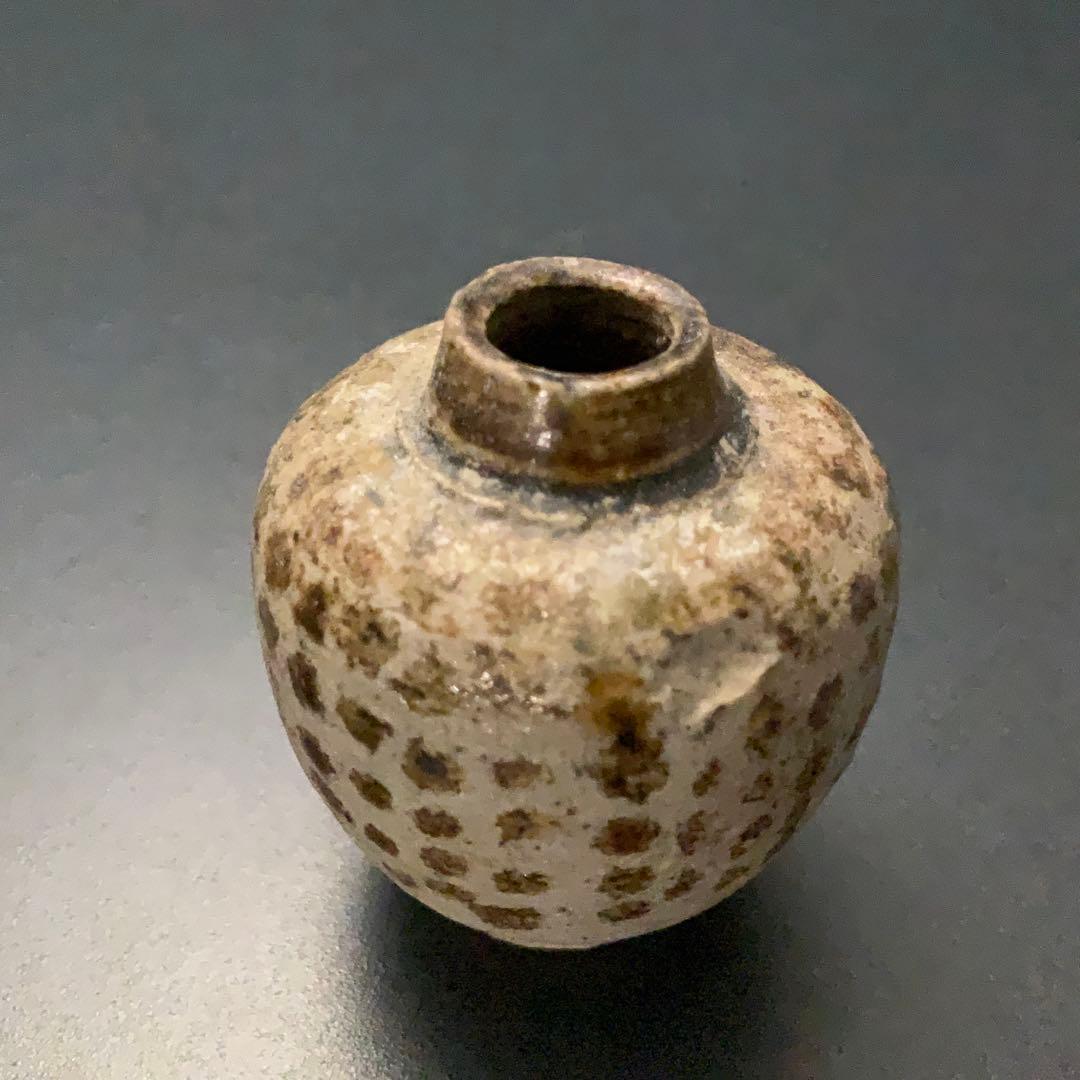 褐釉斑文小壺　タイ　スンコロク　骨董　R1396ダM
