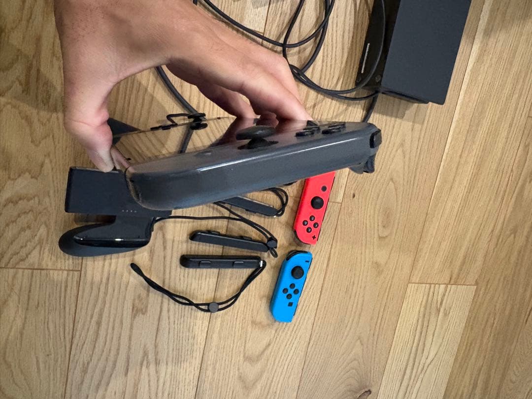 Nintendo Switch 本体 ネオンレッド/ブルー