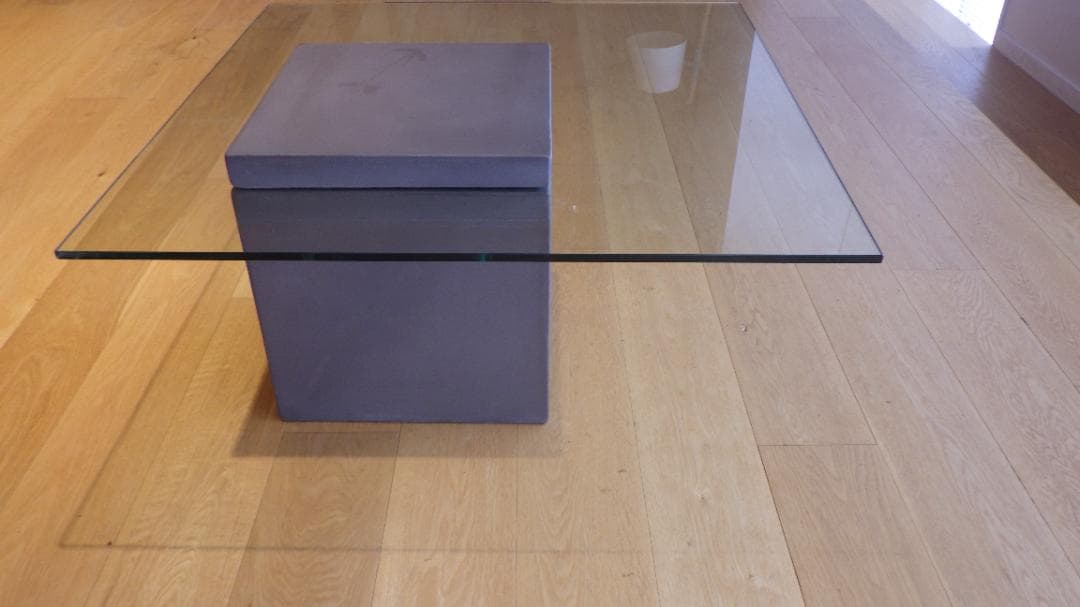 moda en casa FLYING table ガラステーブル moda en casa FLYING TABLE