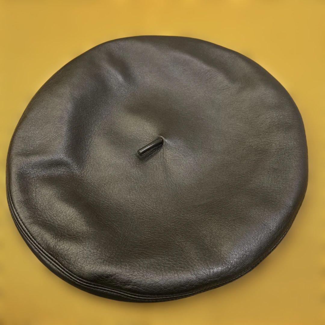 Christian Diorレザーベレー帽 - メルカリ