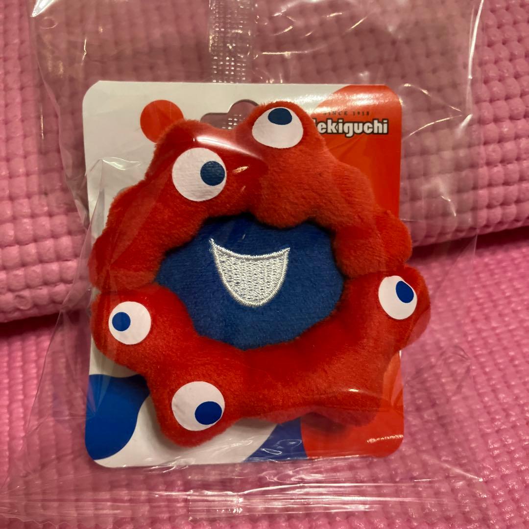 大阪関西万博 EXPO2025 ミャクミャク ぬいぐるみバッジ - メルカリ