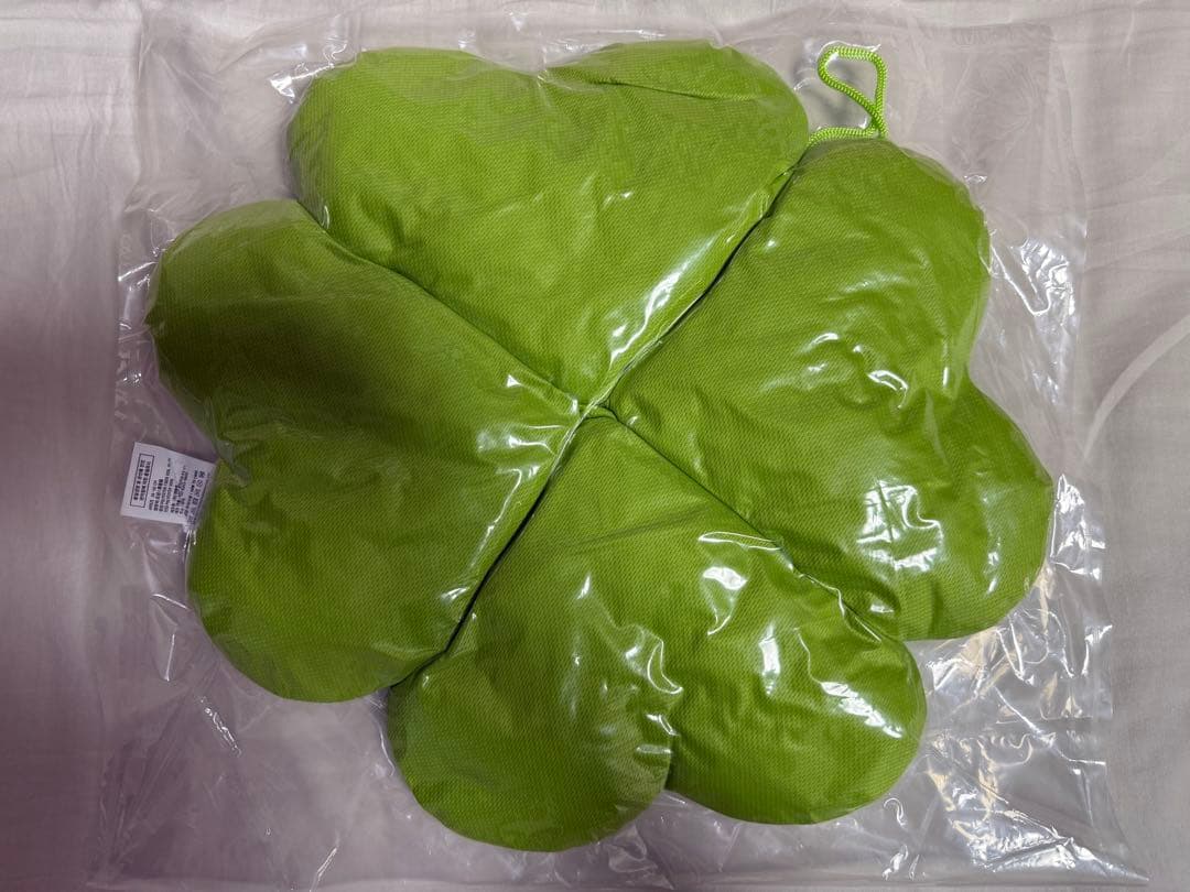 NCT127 ドヨン ソロコン クッション スピーカー グロパ特典 - メルカリ