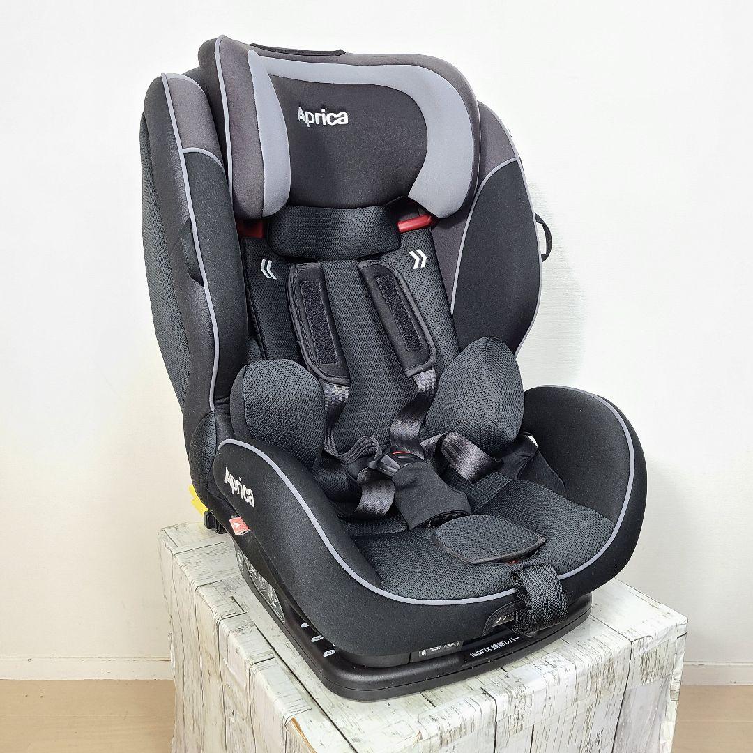 g*u様 美品 Aprica フォームフィット　チャイルドシート　ジュニアシート