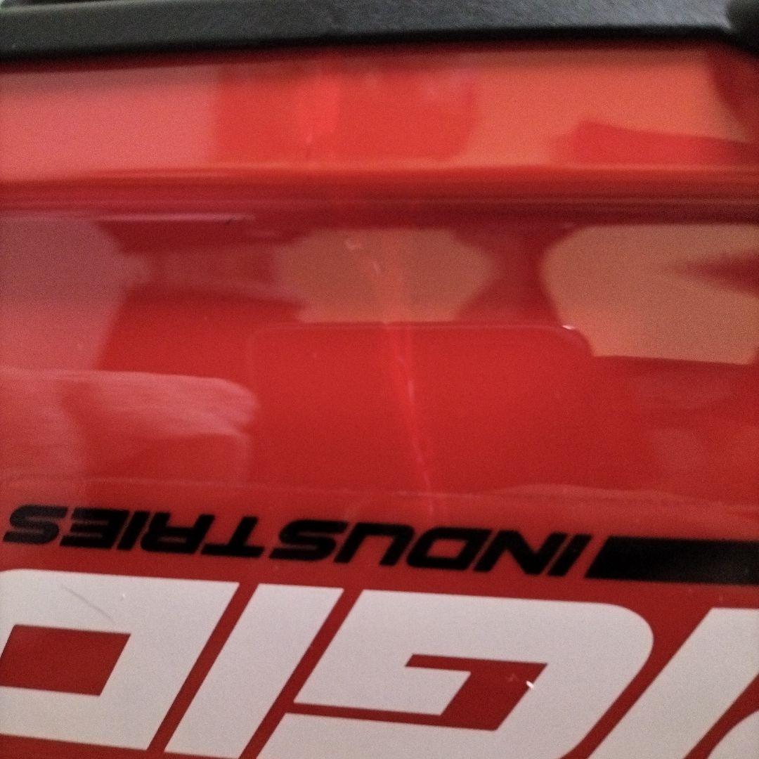 TRAXXAS UDR 1/8スケール　未使用