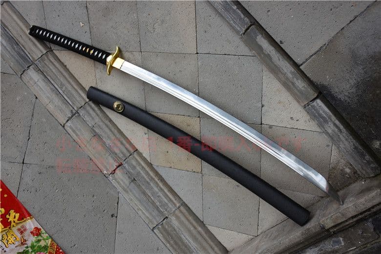 【征服者】   武具　刀装具　日本刀　模造刀  居合刀