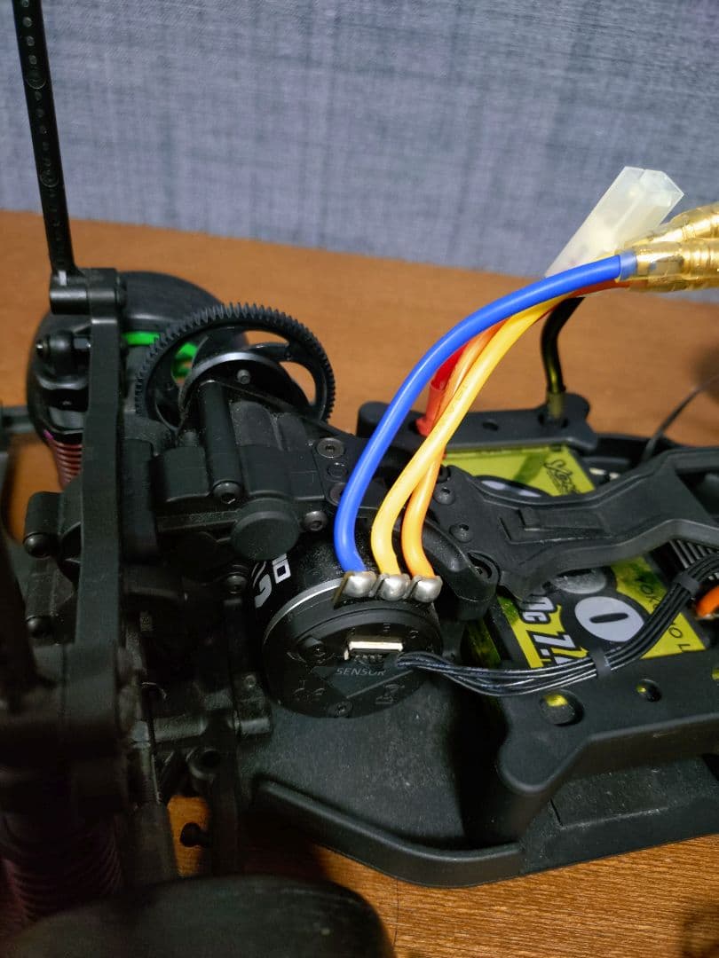 ヨコモYD−2E、 ブラシレスモーター、サーボ、ジャイロ、バッテリー