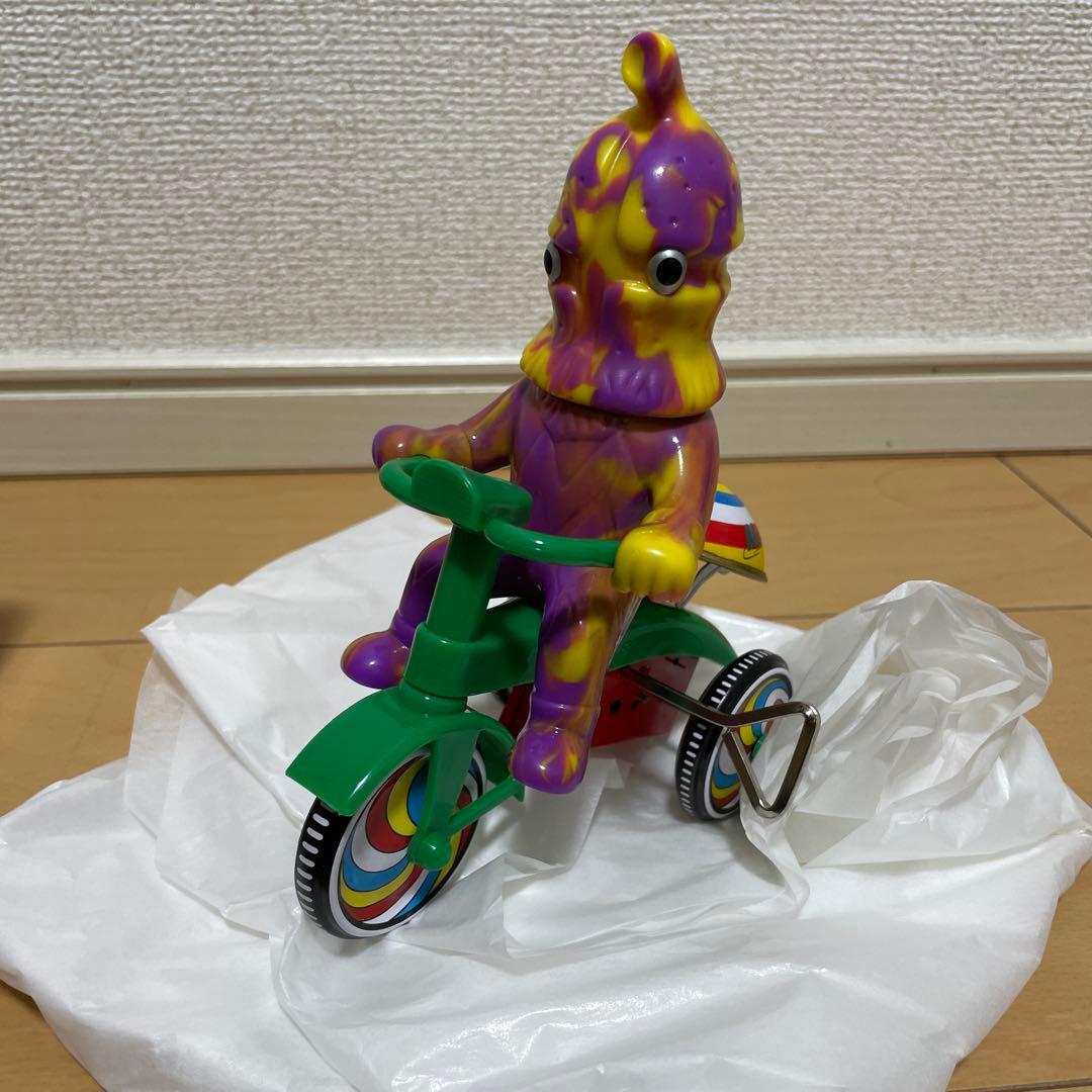 ケムール人 ウルトラQ 三輪車 限定70体 ゼンマイ スーフェス 新品未使用し