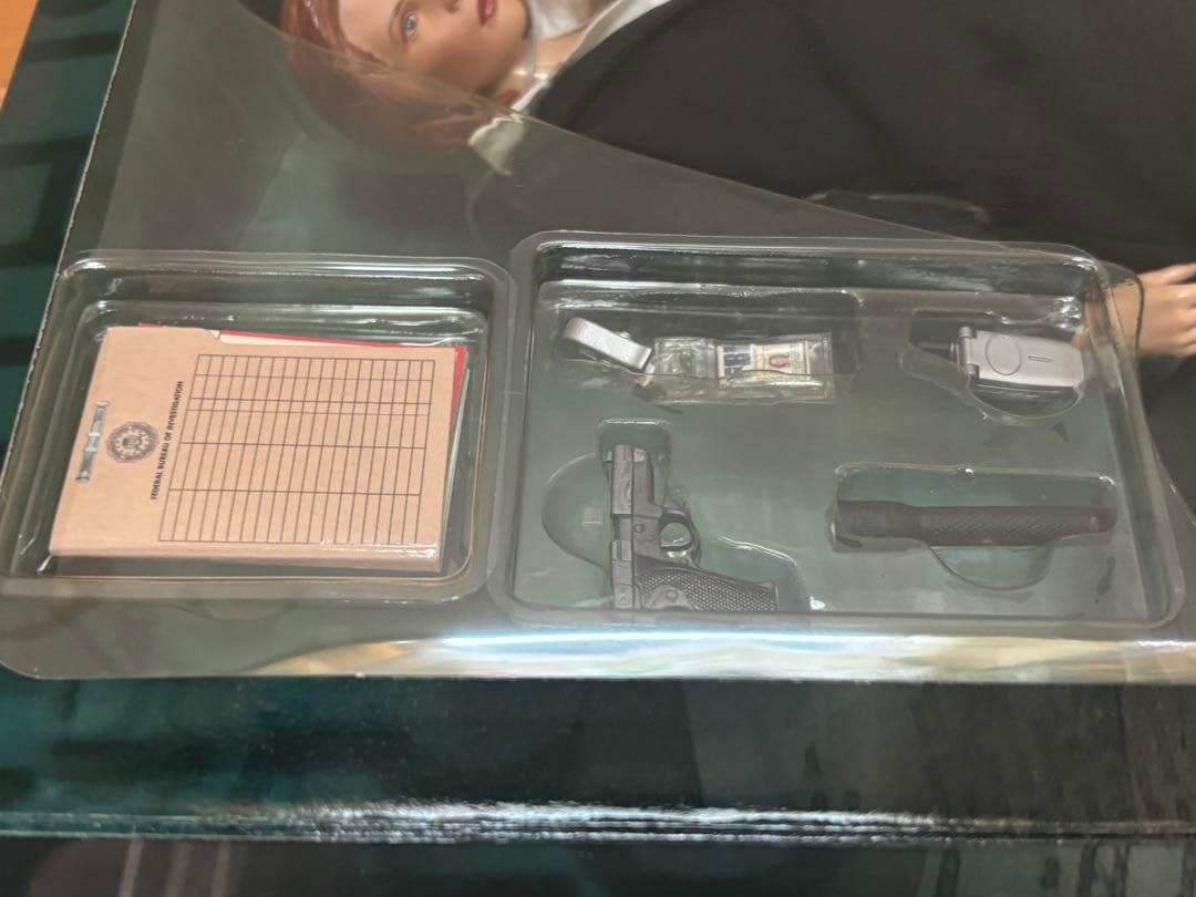 サイドショウ 1/6 Xファイル ダナ・スカリー フィギュア 未開封