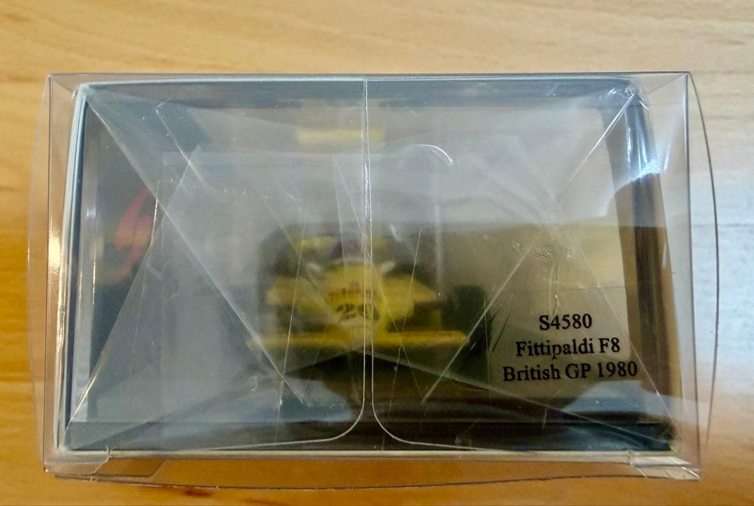 スパーク 1/43 フィッティパルディ F8 1980 イギリスGP ミニカー