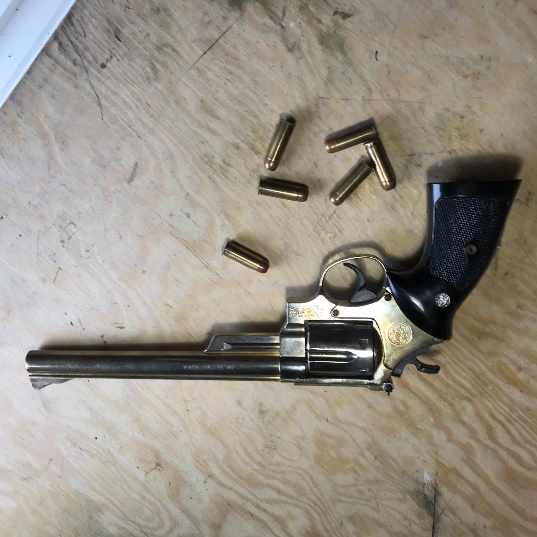 S&W 真鍮？金メッキ？モデルガン発火タイプカートリッジ6個付き