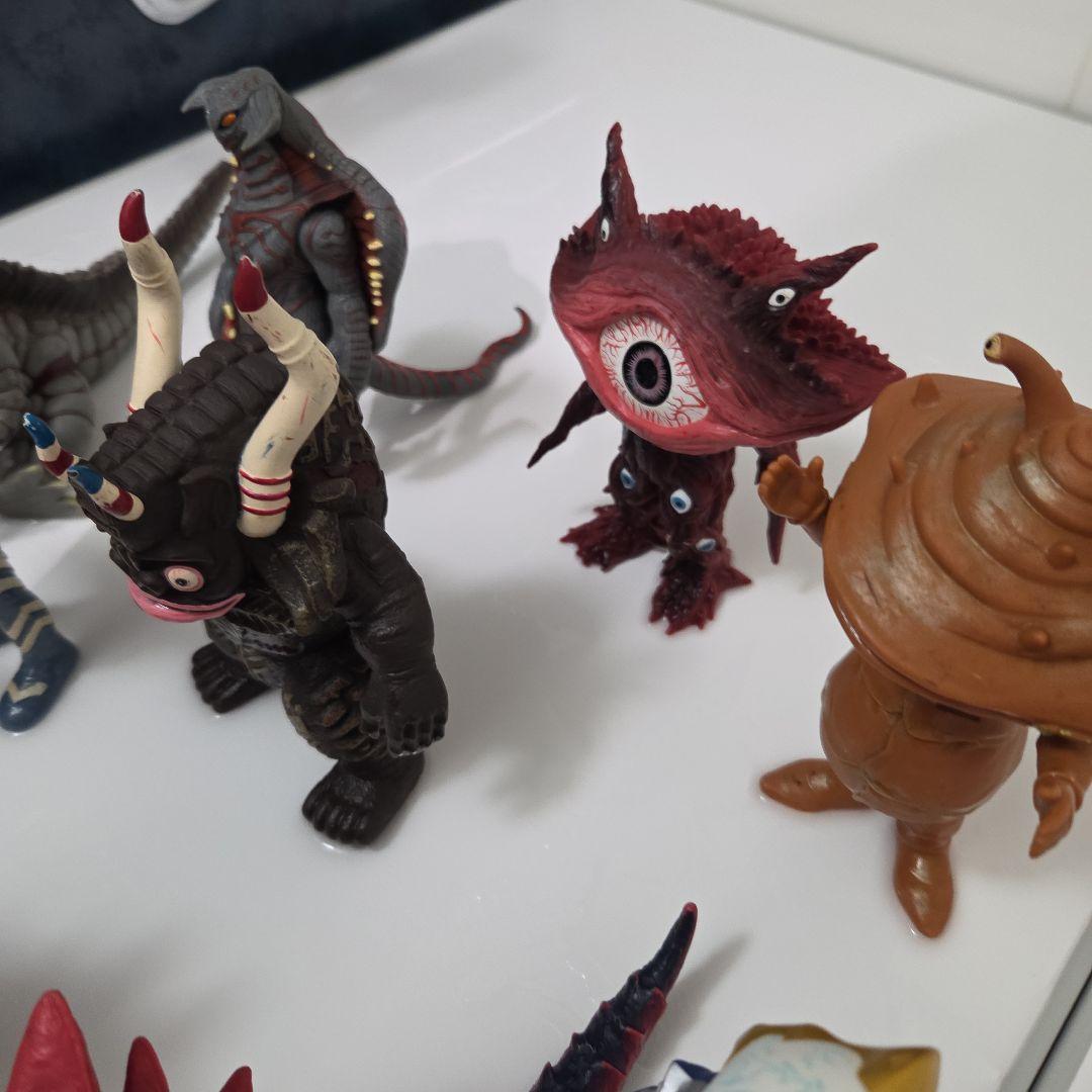 値下げしました。ウルトラマン怪獣フィギュア10体セット