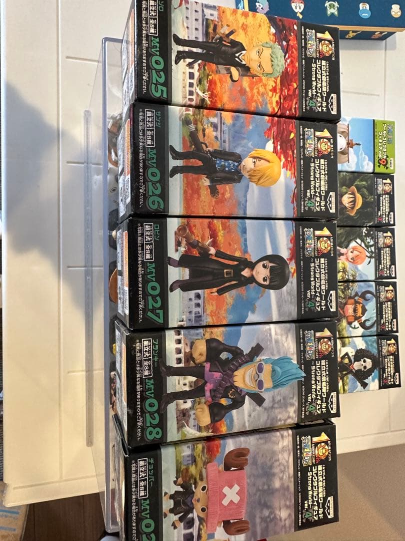 ワンピースコレクタブル 劇場版ストロングワールド黒服一味+メリー号セット