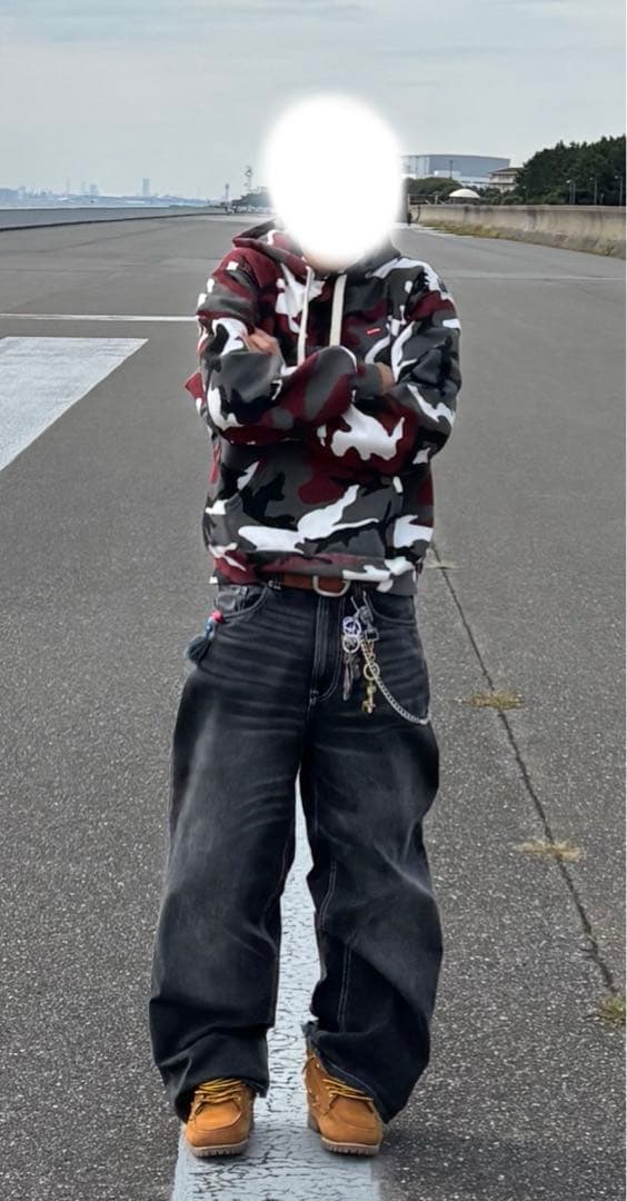 kazu様BE:FIRST sota様着用 supreme カモ柄 短丈パーカー