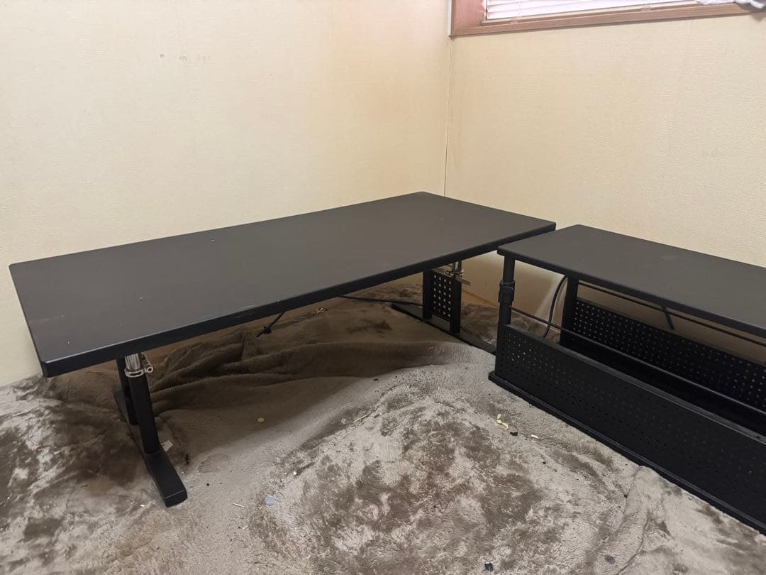 BauhutteゲーミングローデスクL字　引き取り