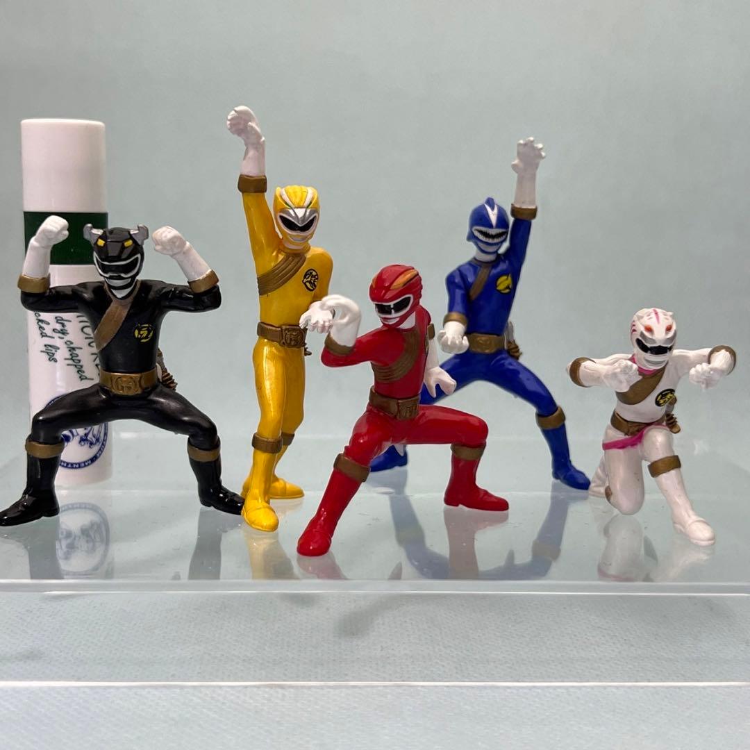 キャラエッグ 百獣戦隊ガオレンジャー○バラ売り不可○ - メルカリ