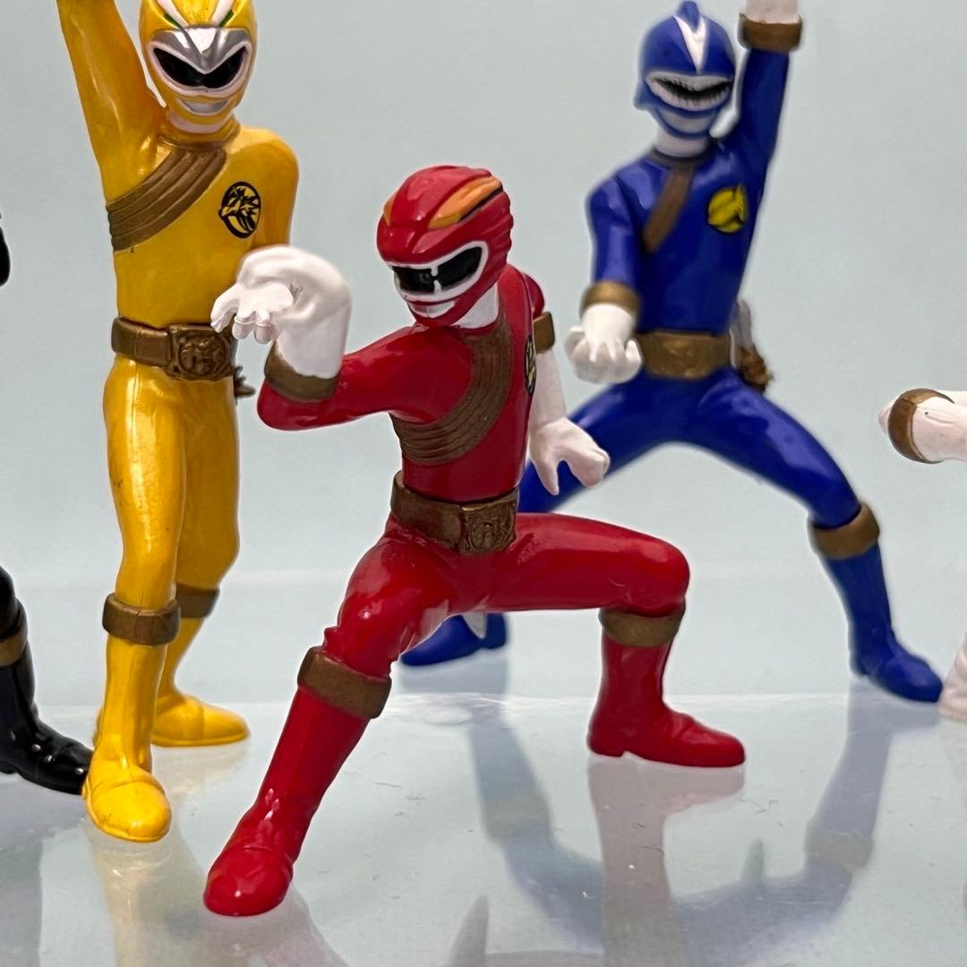 キャラエッグ 百獣戦隊ガオレンジャー○バラ売り不可○ - メルカリ