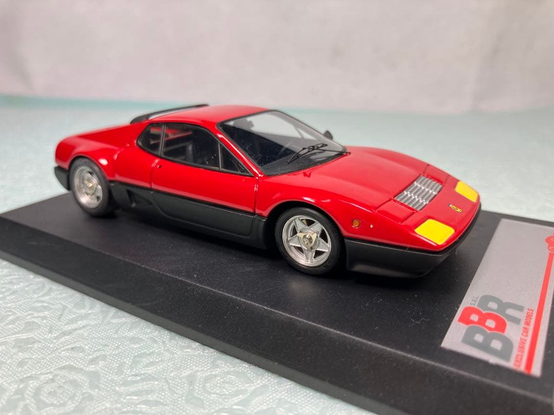 Ferrari 512 BB ストリート　1976年 レッド