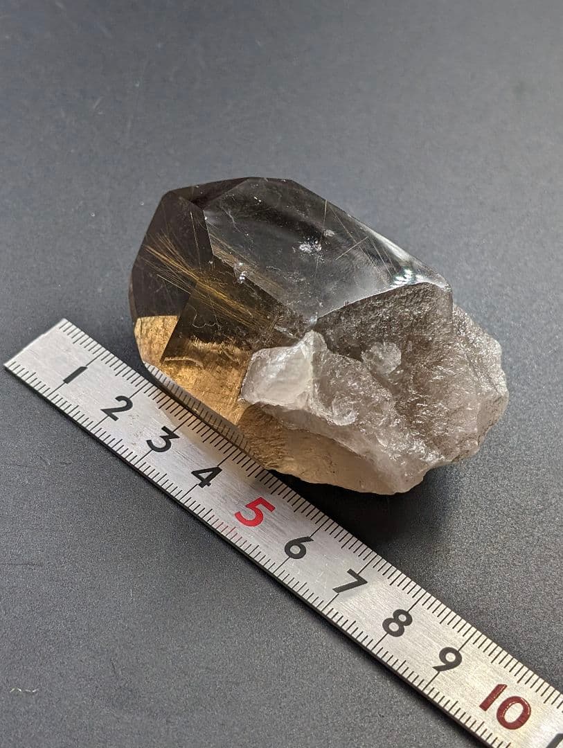 143g 大きめ ブラジル産 原石 ルチルにスモーキークォーツBH6