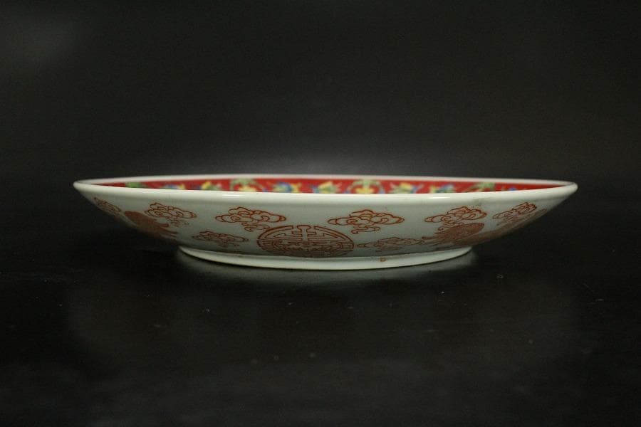 中国美術 色絵 草花紋 盤 φ21.5cm 乾隆年製(LC261)