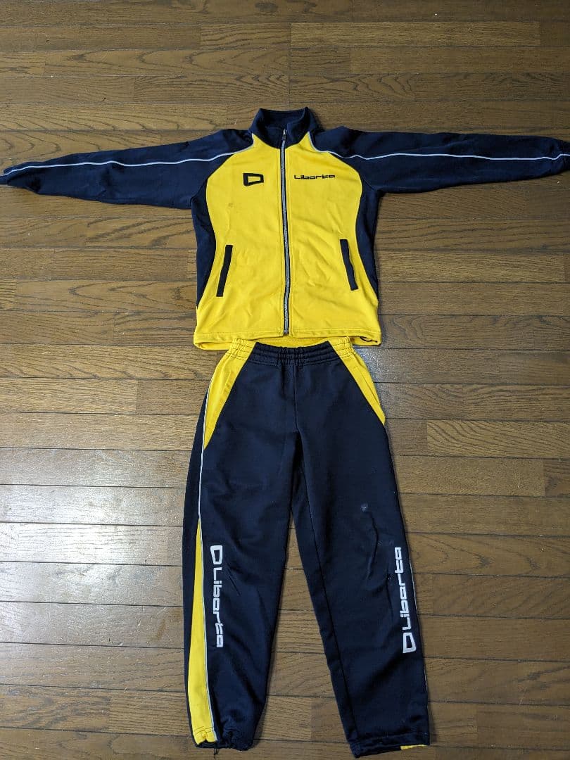 リベルタサッカースクール練習着セット！ リベルタサッカースクール