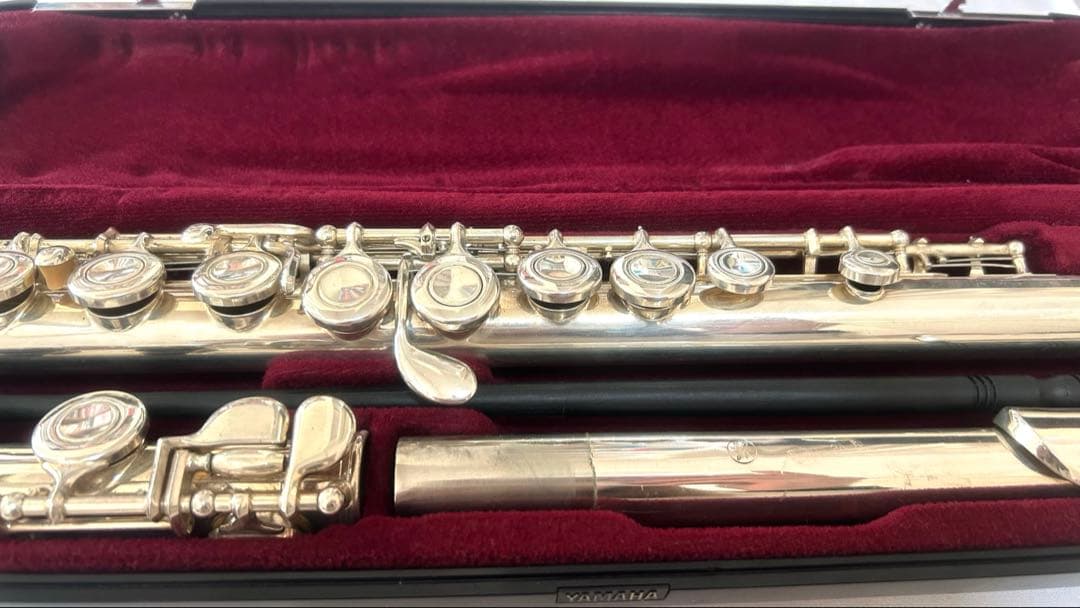 YAMAHA　ヤマハ　YFL-211SⅡ フルート　持ち運びケース付き