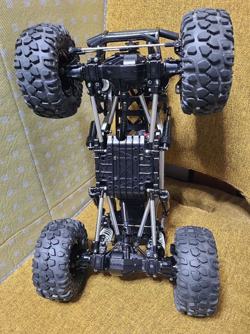 かっちゃん タミヤ　CR-01　クローラーラジコン