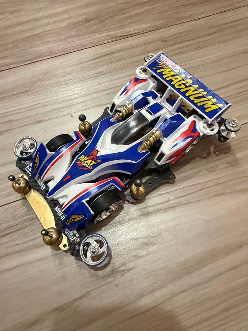 ミニ四駆　B-MAX仕様　ビートマグナム 小売業者 ミニ四駆 完成品 ビートマグナム TRF B-MAX仕様 カスタム