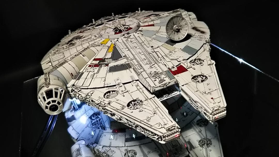 フル電飾改修 ミレニアムファルコン 1/144 塗装 完成品 12V 模型