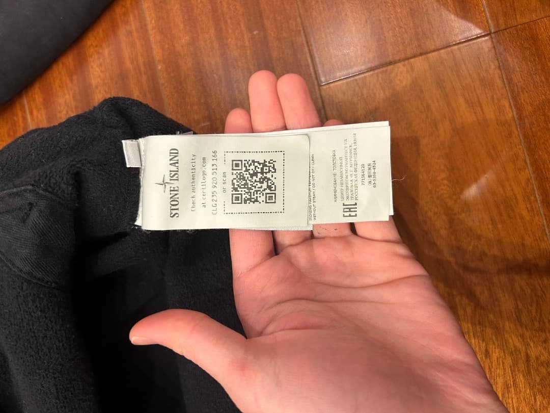 stone パーカーBLACK