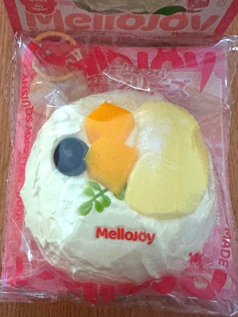 MelloJoy クリームまみれ大福　２個　ハンバーガー　１個