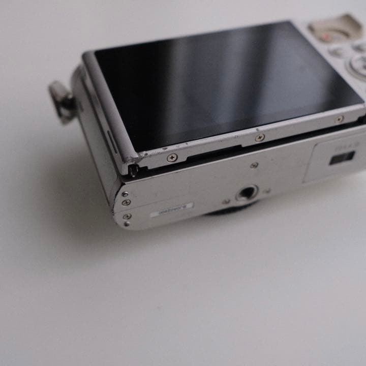 OLYMPUS E−PL9 E-PL9 EZ ダブルズームキット WHITE